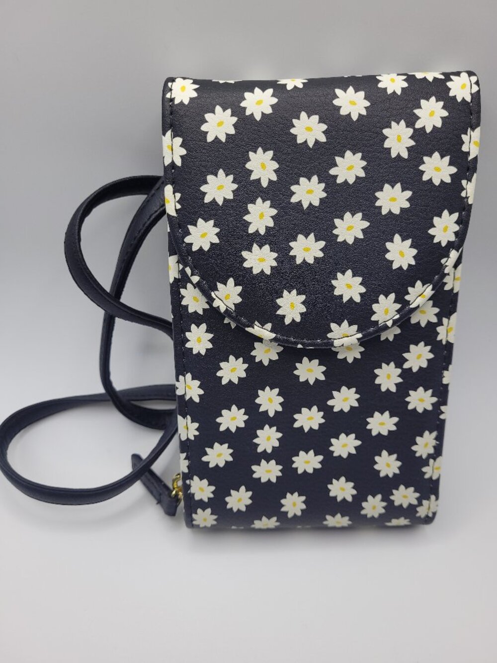 Mini Daisy Crossbody Black White Yellow Floral Strap 3 Inner Pouches Zipper Snap